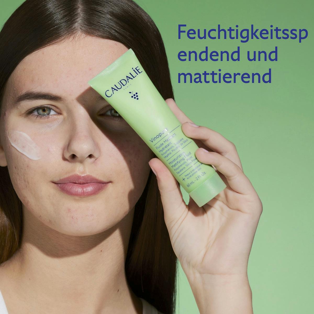 Mattierendes Feuchtigkeit spendendes Fluid mit Siliziumpulver