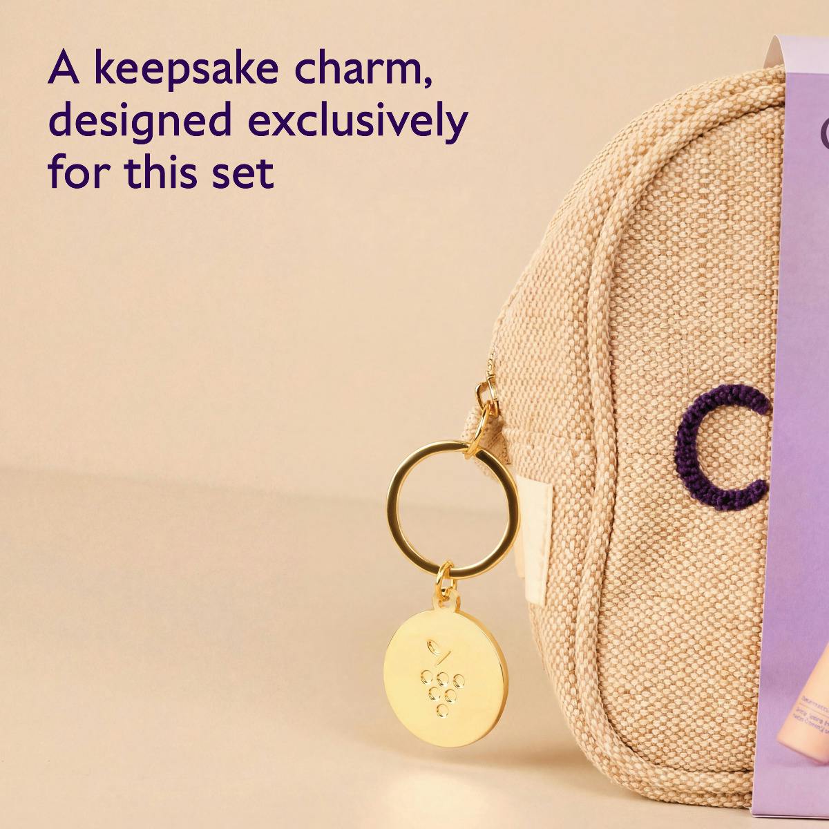 A keepsake charm, designed exclusively for this set