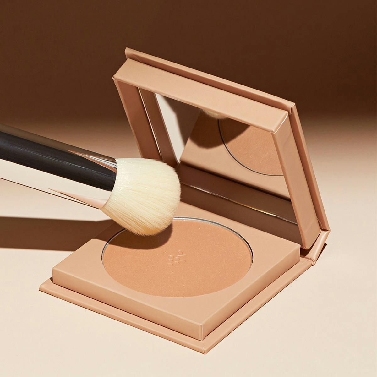 Long Lasting Bronzer Powder
