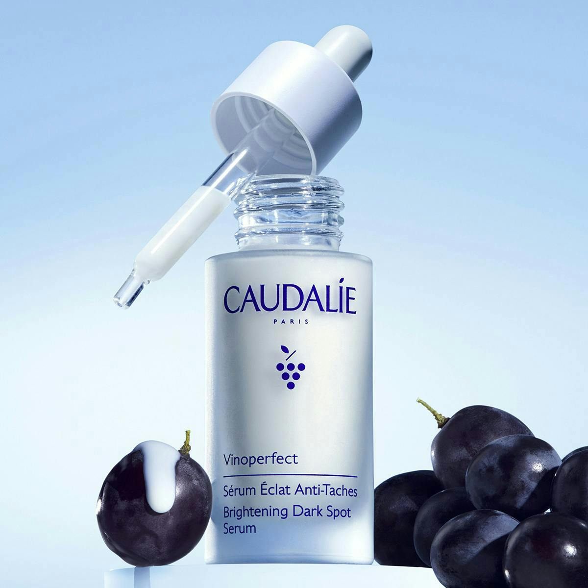 Serum für mehr Ausstrahlung und gegen Pigmentflecken mit Viniferine, Alternative zu Vitamin C