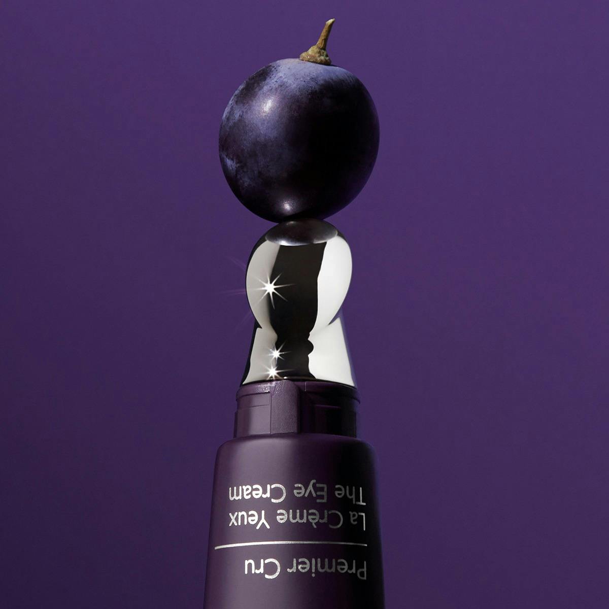 El Contorno de Ojos con Patente Longevidad + Filler Redensificante Natural