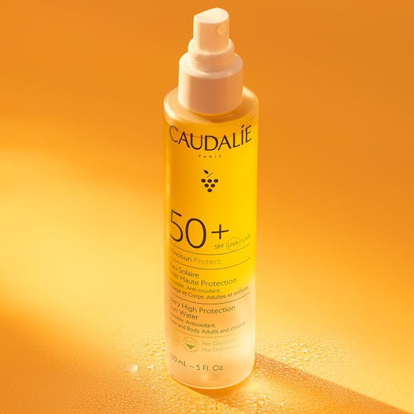 Very High Protection Sun Water SPF50+